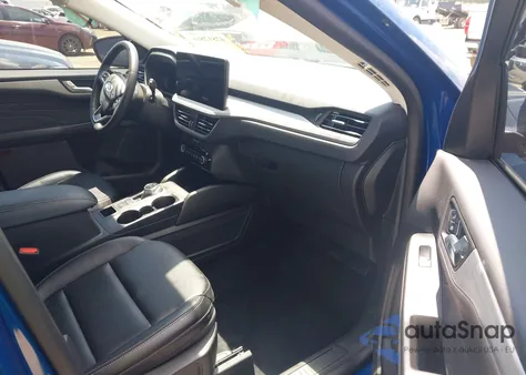 2023 Ford Escape Platinum из США, поврежденный, VIN 1FMCU9JAXPUA71606